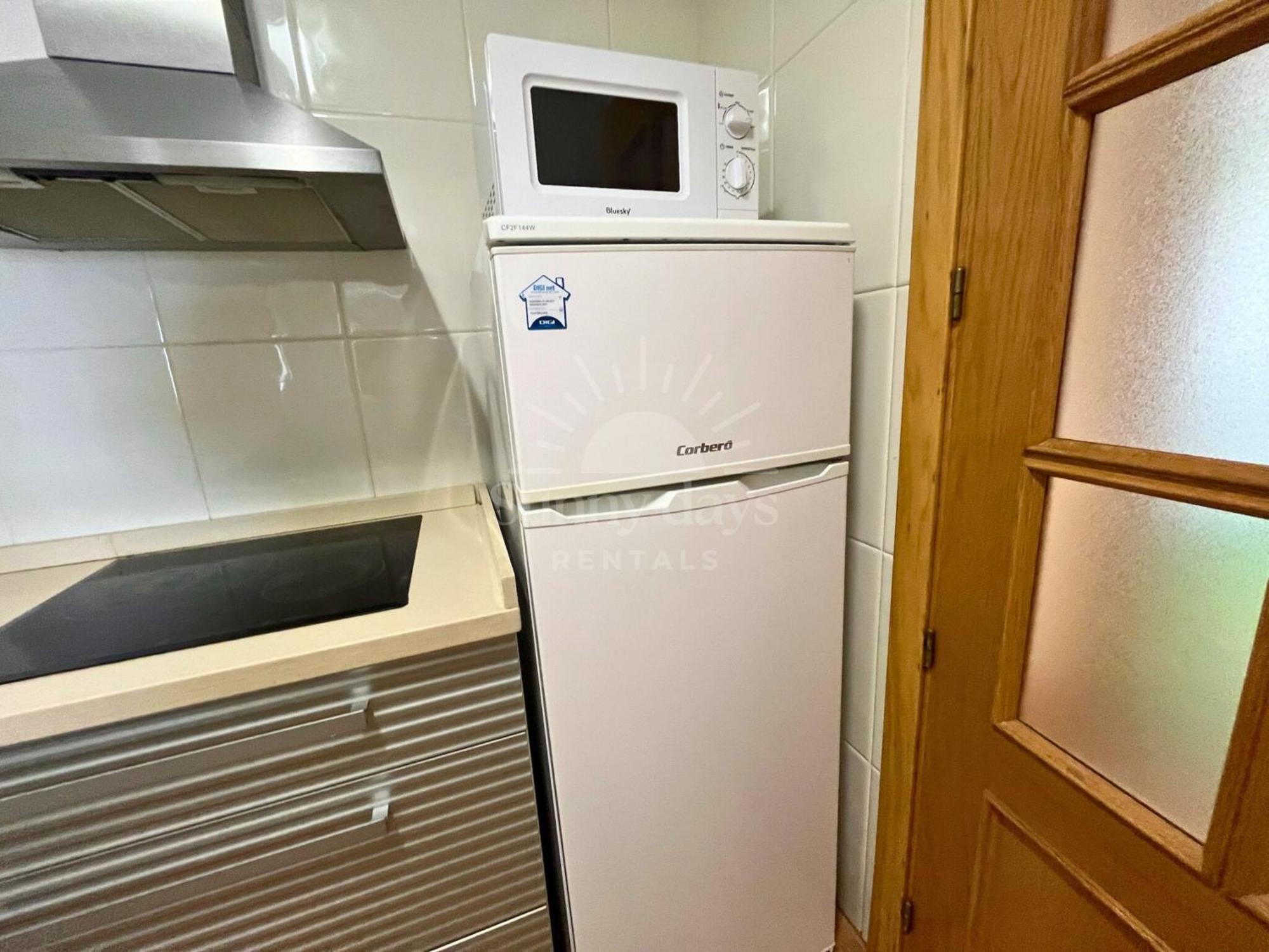 Acogedor Apartamento A 30 Metros De La Playa - Wifi - Smarttv Almería Exteriör bild
