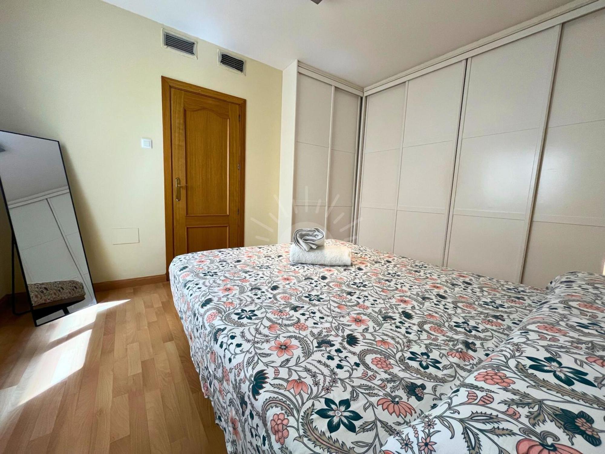 Acogedor Apartamento A 30 Metros De La Playa - Wifi - Smarttv Almería Exteriör bild